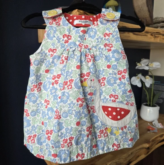 Baby Boden 2 Piece Short And Tunic Goose Set With Polka Dot Shorts 6-12 Months - Picture 2 of 14